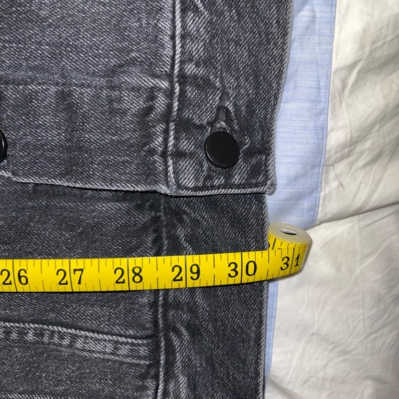 Alexander Wang Daze Faded Distressed Oversized Denim Jacket MannyMua Womens L - Picture 11 of 11